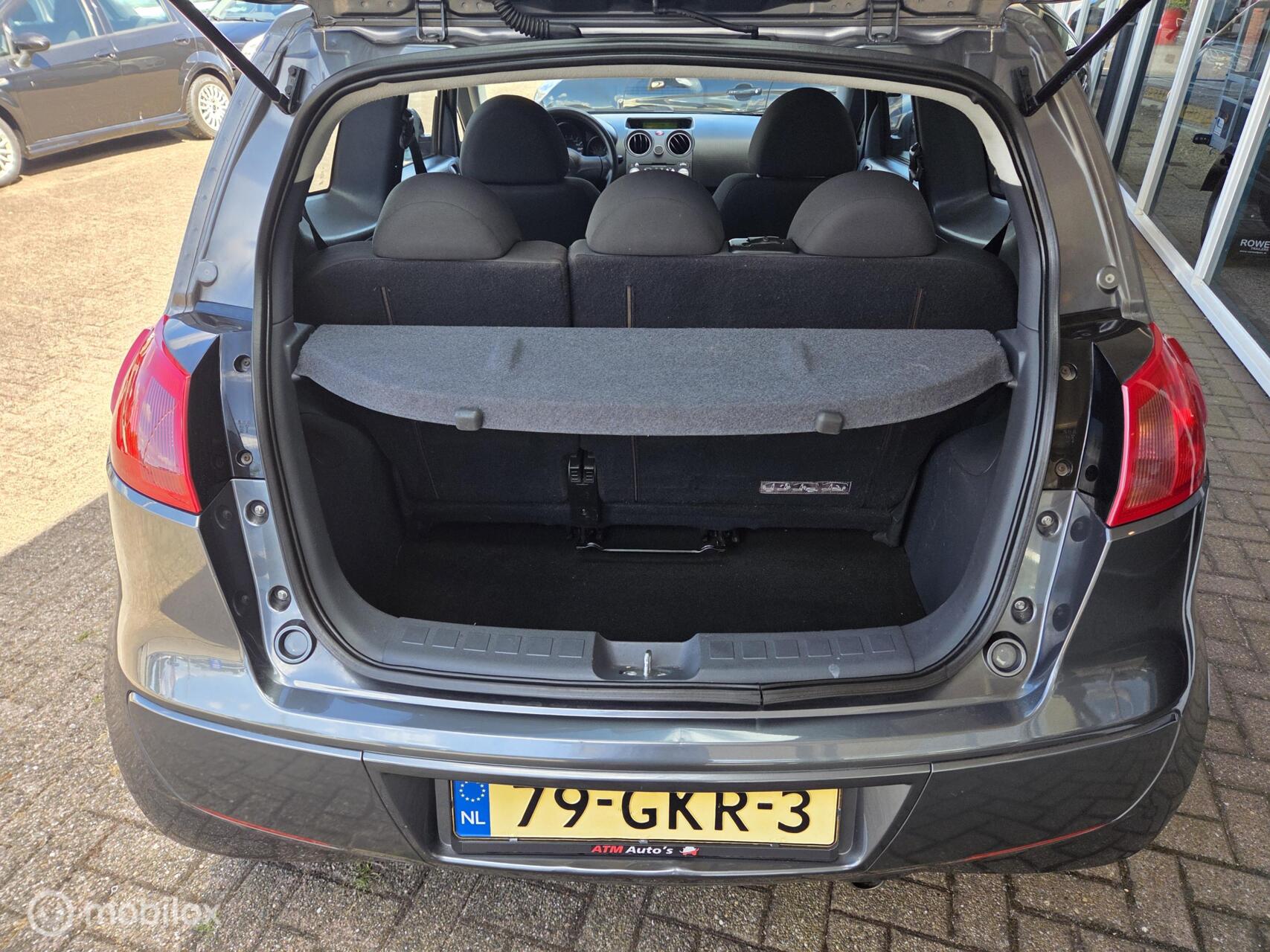 Foto van Mitsubishi Mitsubishi Colt