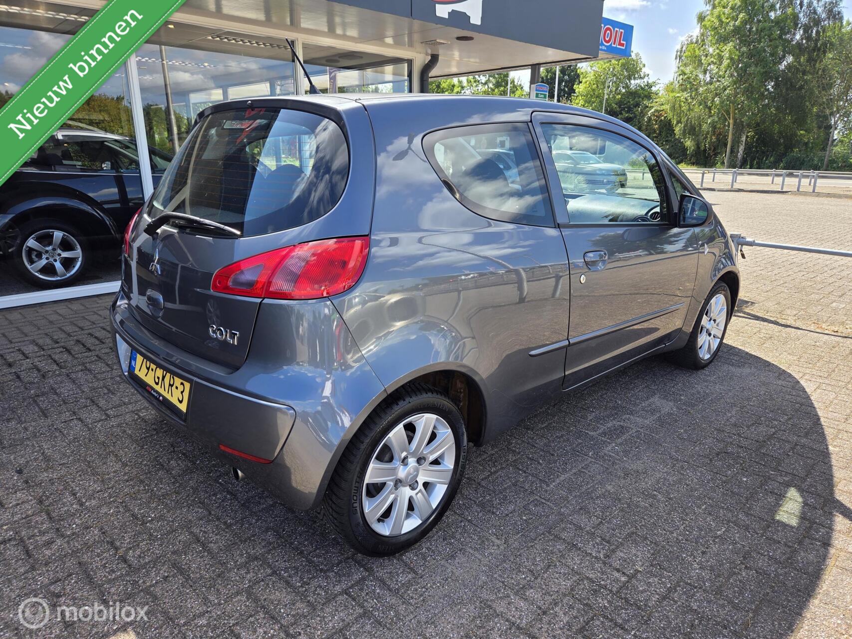 Foto van Mitsubishi Mitsubishi Colt