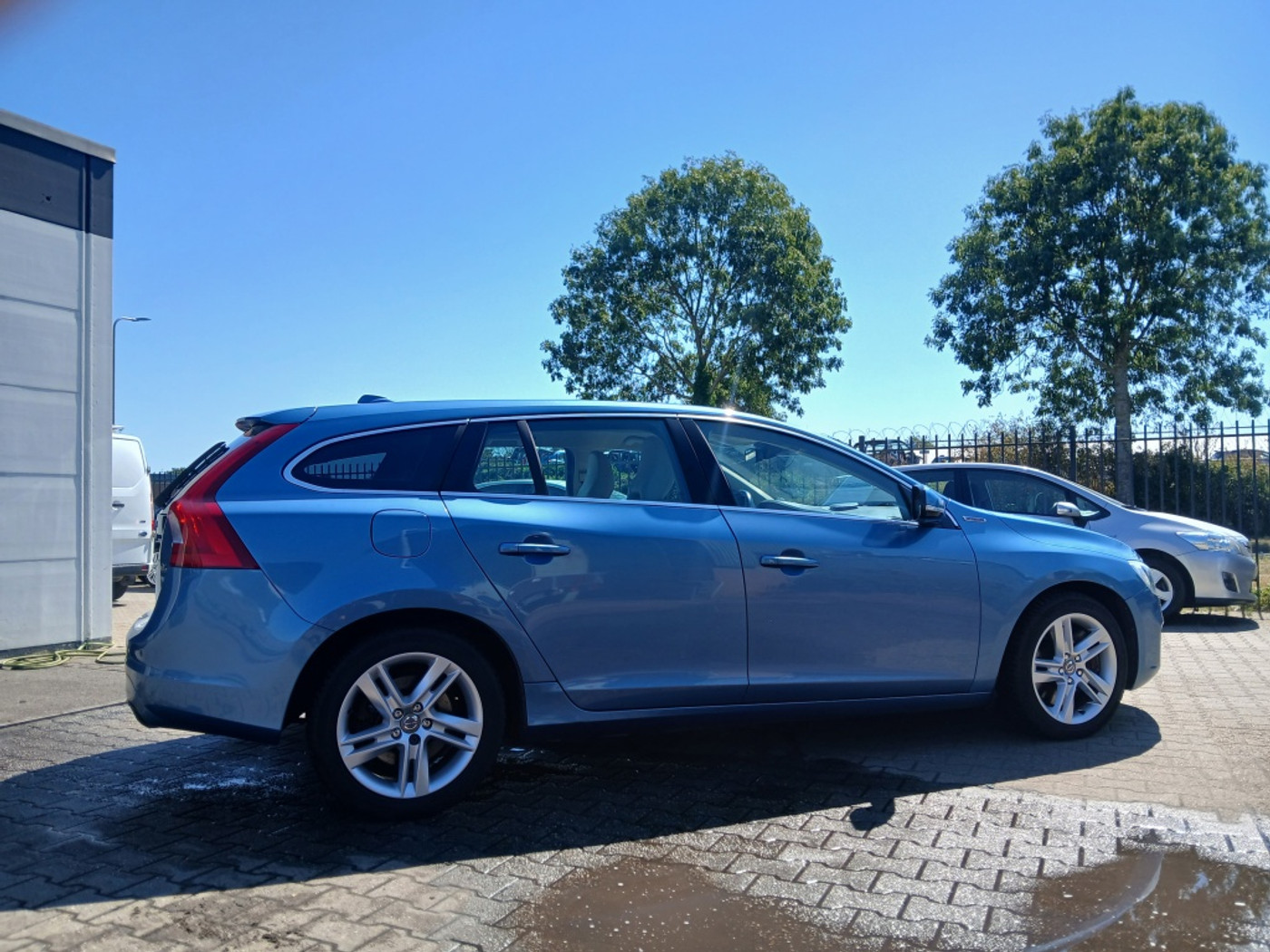 Foto van Volvo V60 Plug In Hybrid