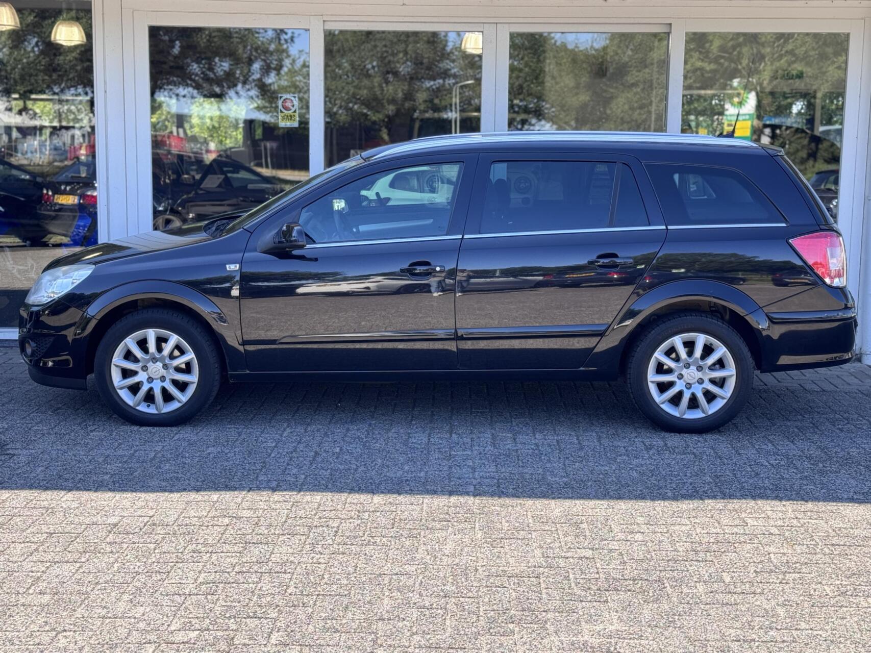 Foto van Opel Astra Station Wagon