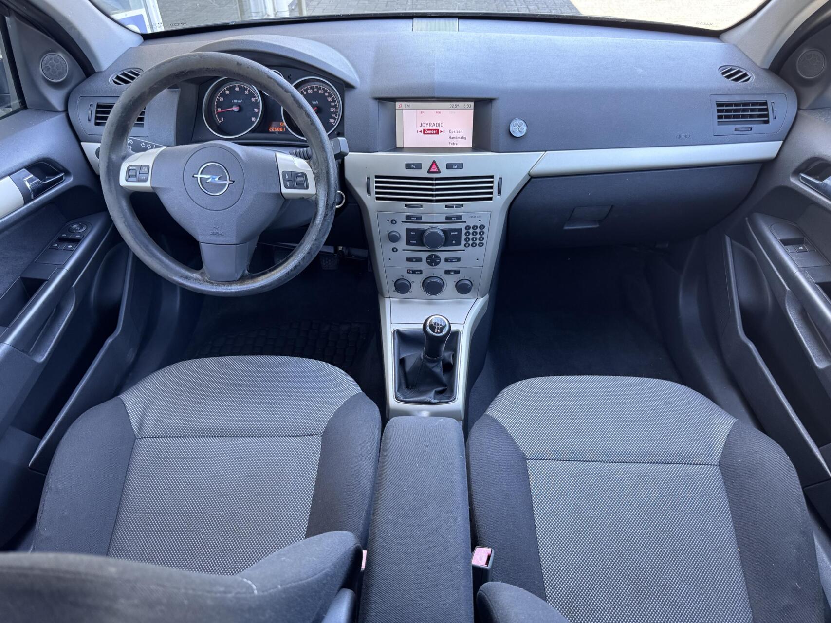 Foto van Opel Astra Station Wagon
