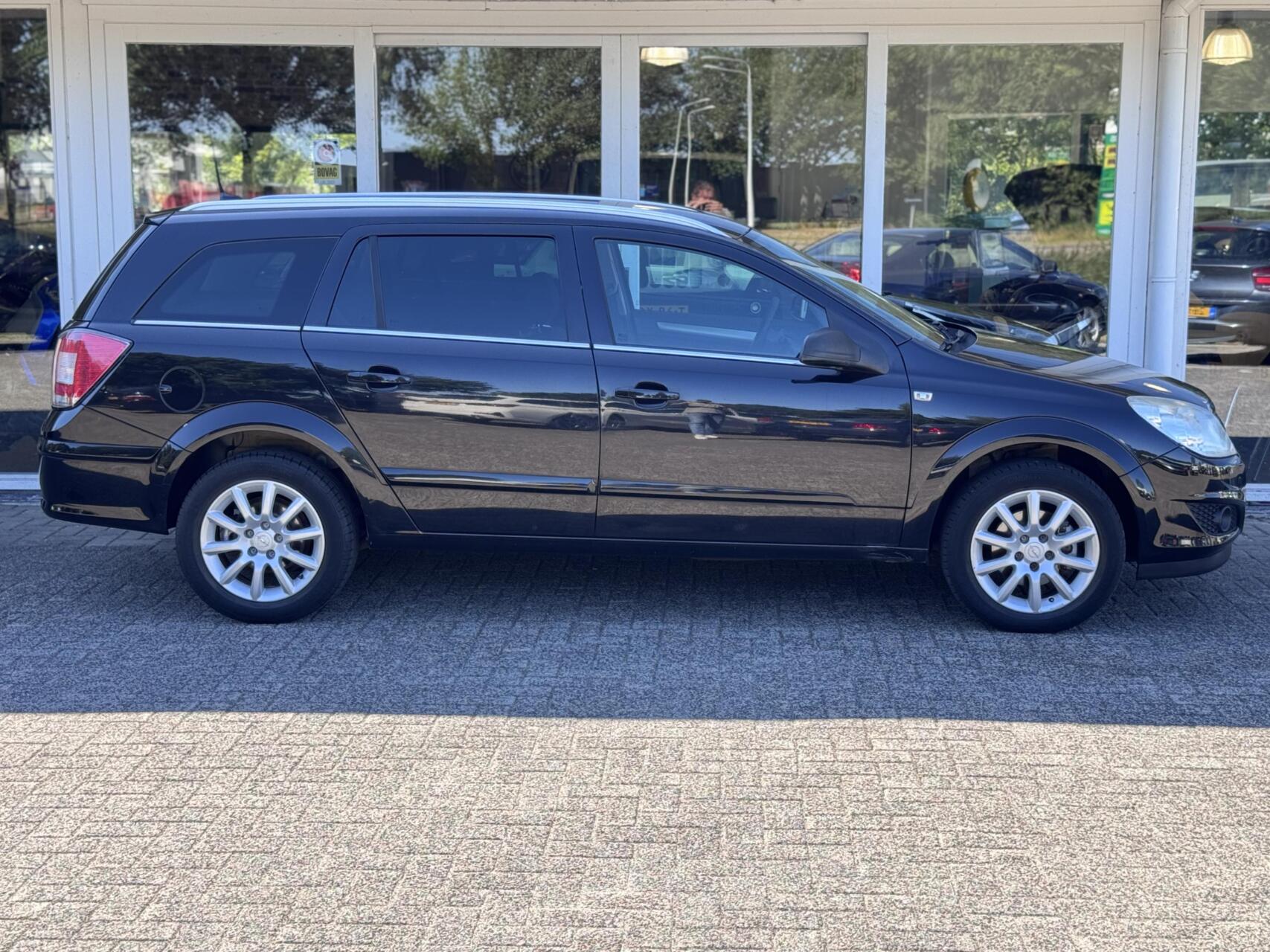 Foto van Opel Astra Station Wagon