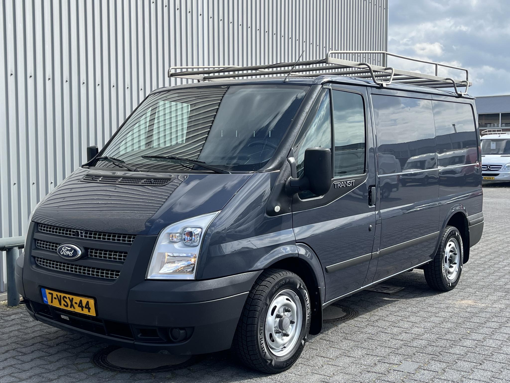 Foto van Ford Transit/tourneo