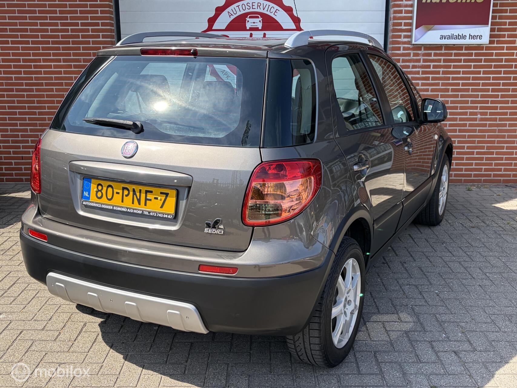 Foto van Fiat Fiat Sedici