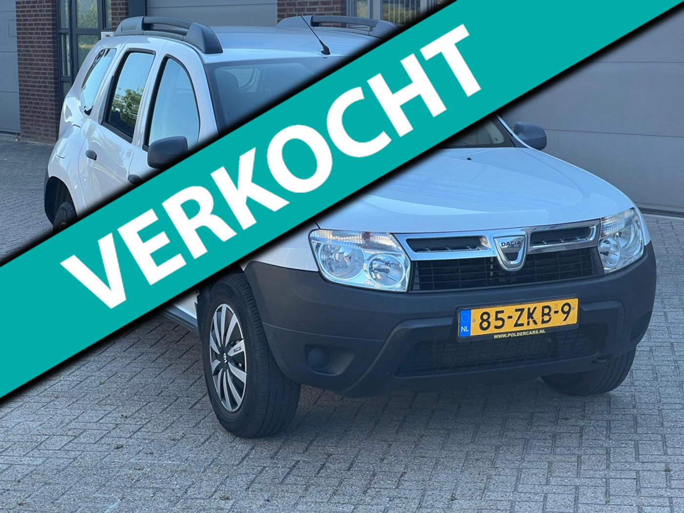 Dacia Duster 1.6 Ambiance 2wd 2012 - voorkant