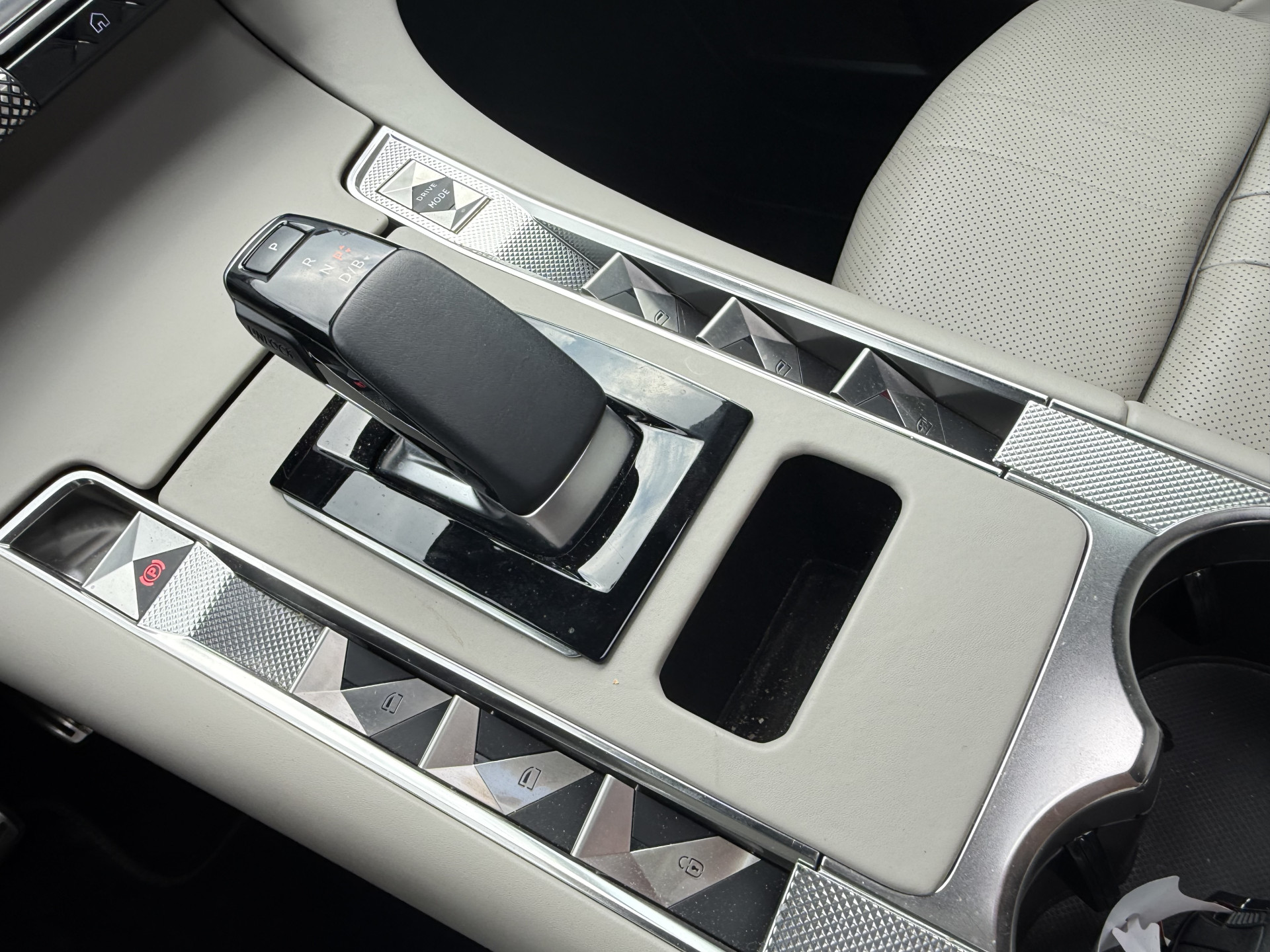 Foto van DS Ds7