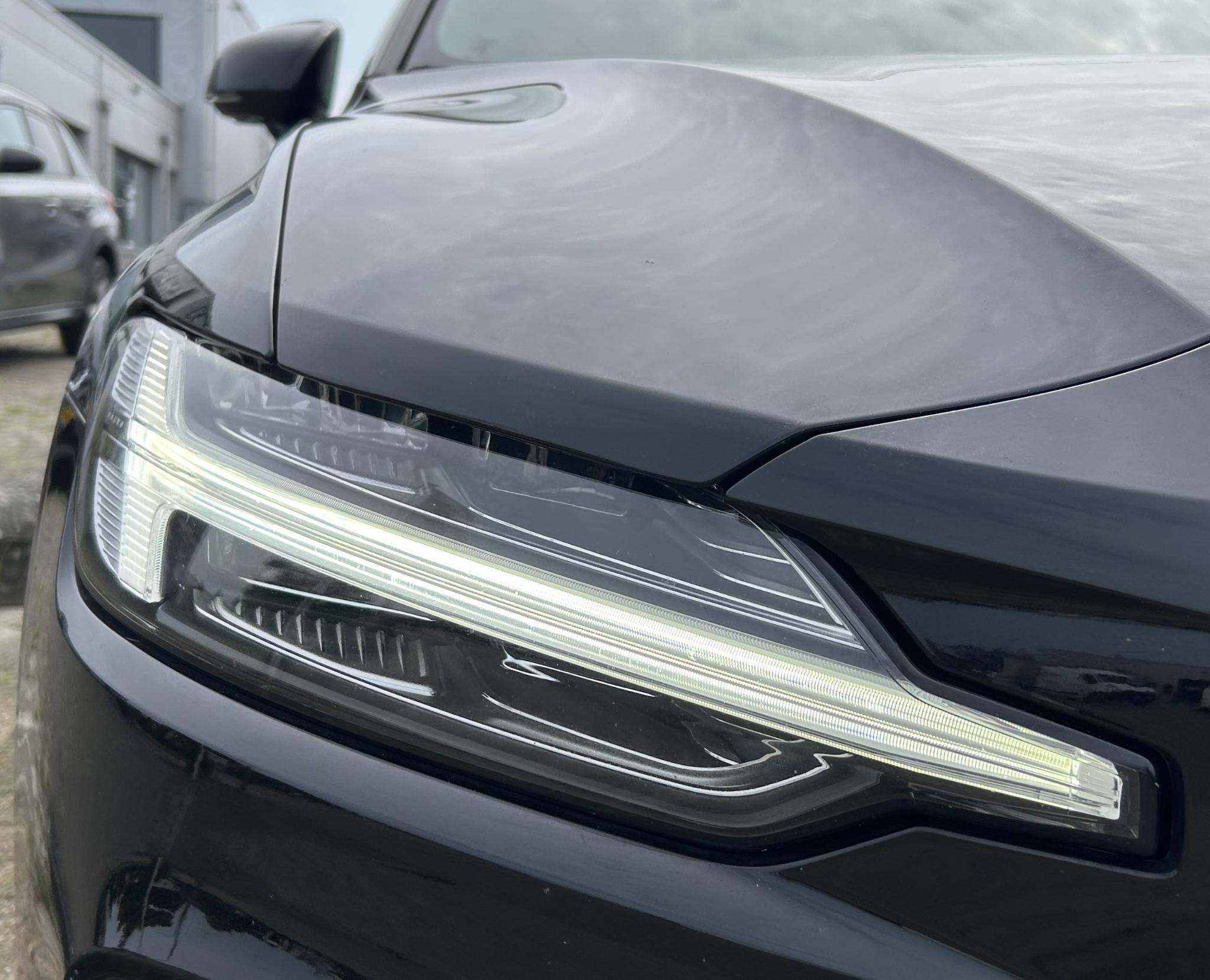 Foto van Volvo V60 T8 Twin Engine