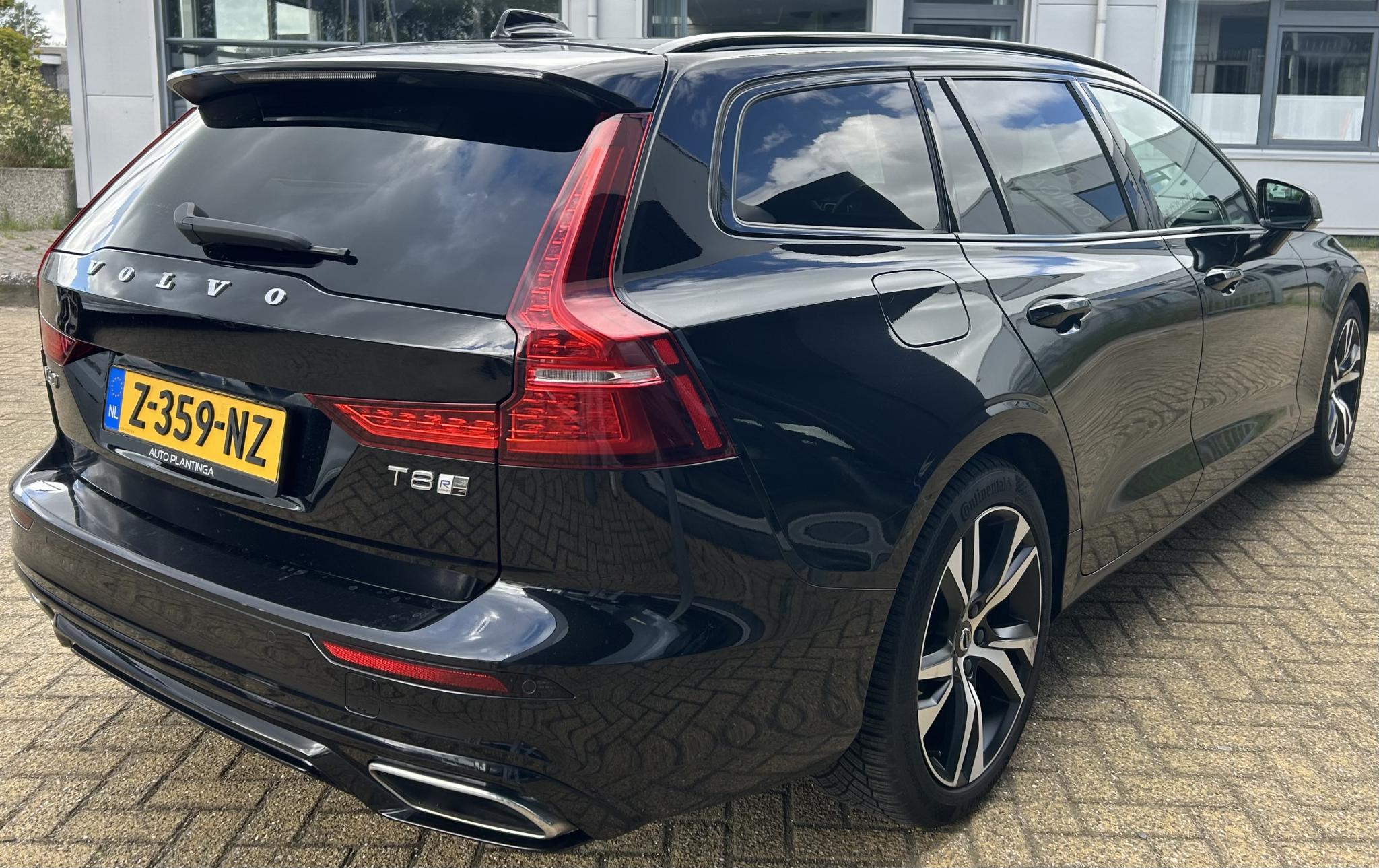 Foto van Volvo V60 T8 Twin Engine