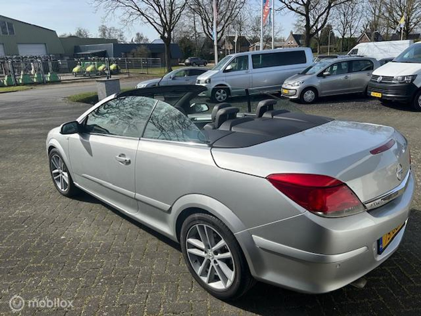 Foto van Opel Astra Twin Top