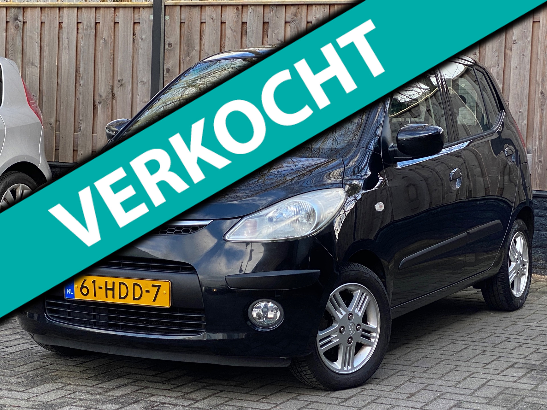 Hyundai I 10 1.1 i-Catcher NL AUTO I AIRCO I  NAVI I APK I LMV I ELEK.RAMEN 2008 - voorkant