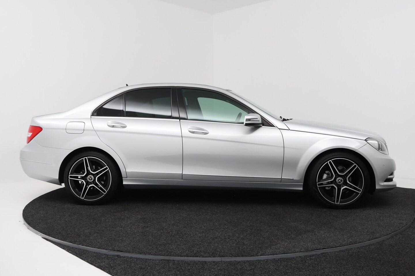 Foto van Mercedes-Benz C 180