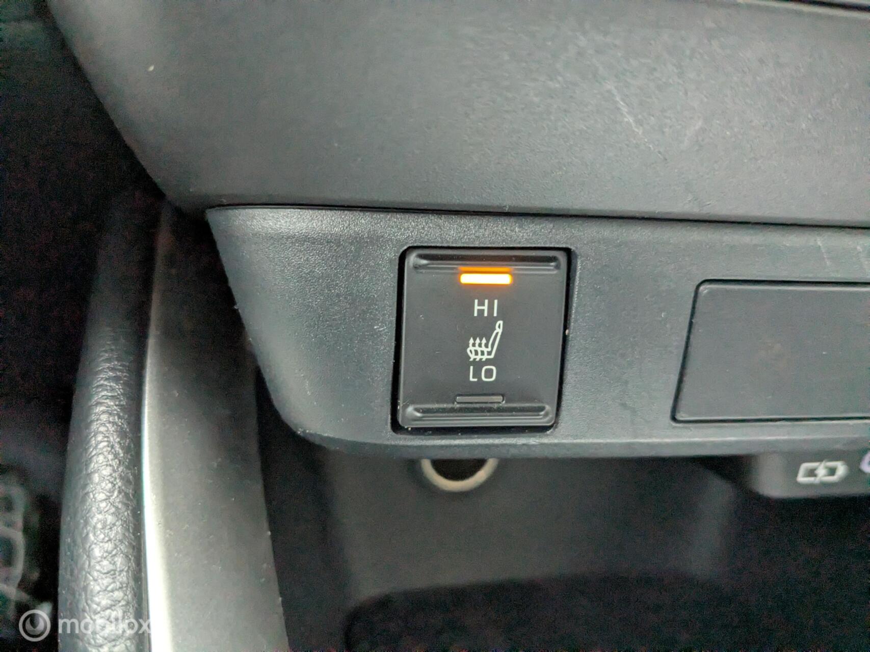 Foto van Mazda Mazda2 Hybrid