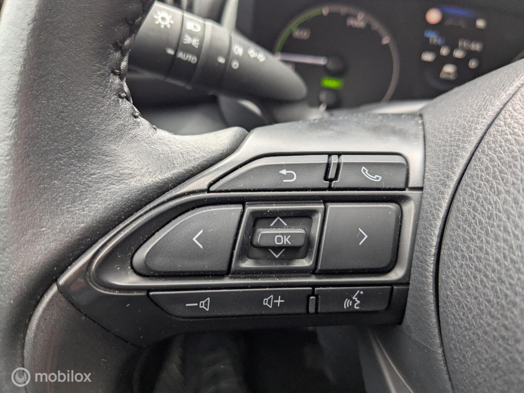 Foto van Mazda Mazda2 Hybrid