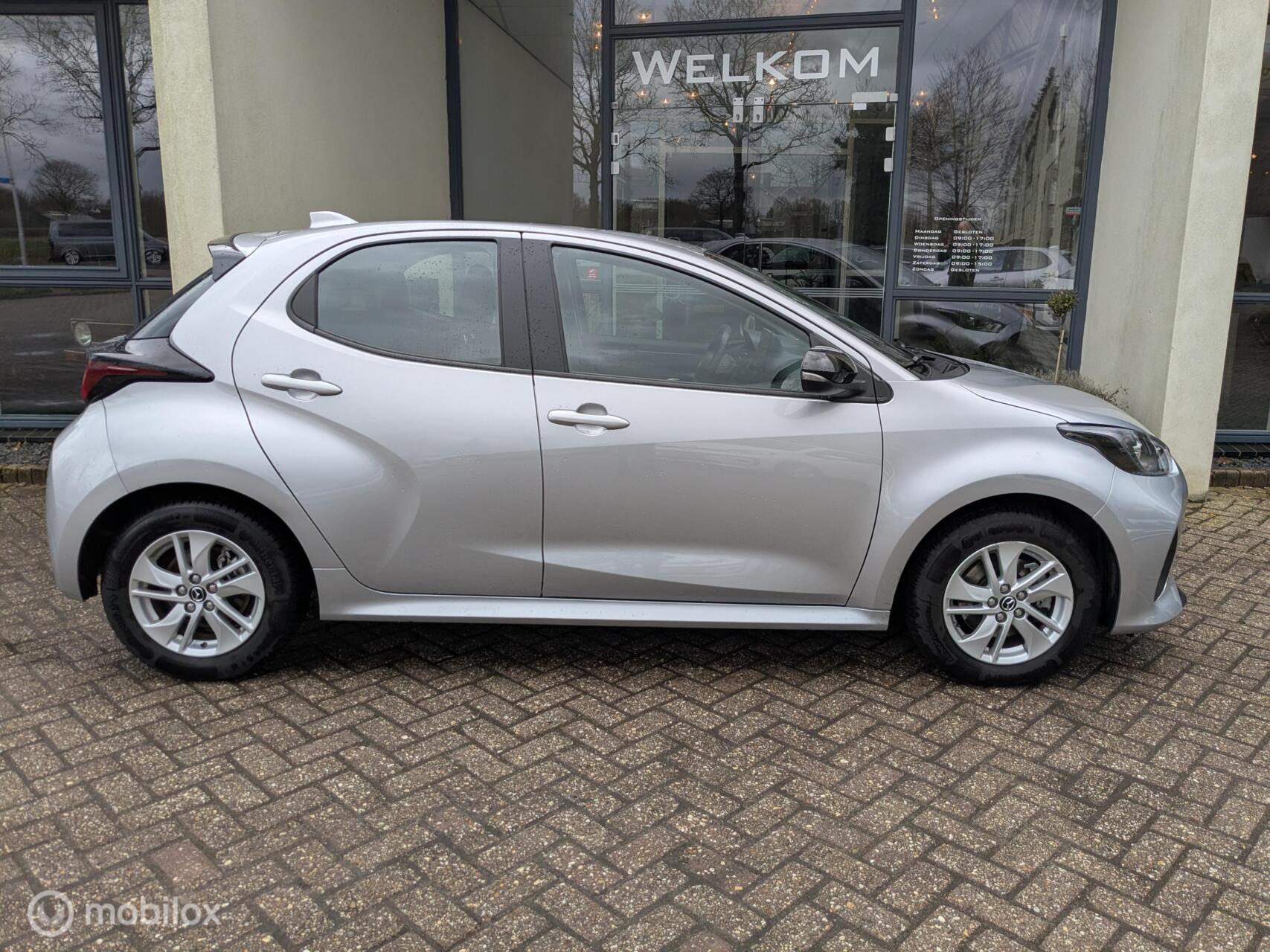 Foto van Mazda Mazda2 Hybrid
