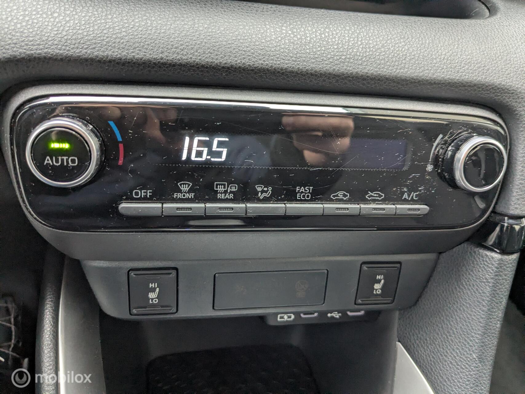Foto van Mazda Mazda2 Hybrid