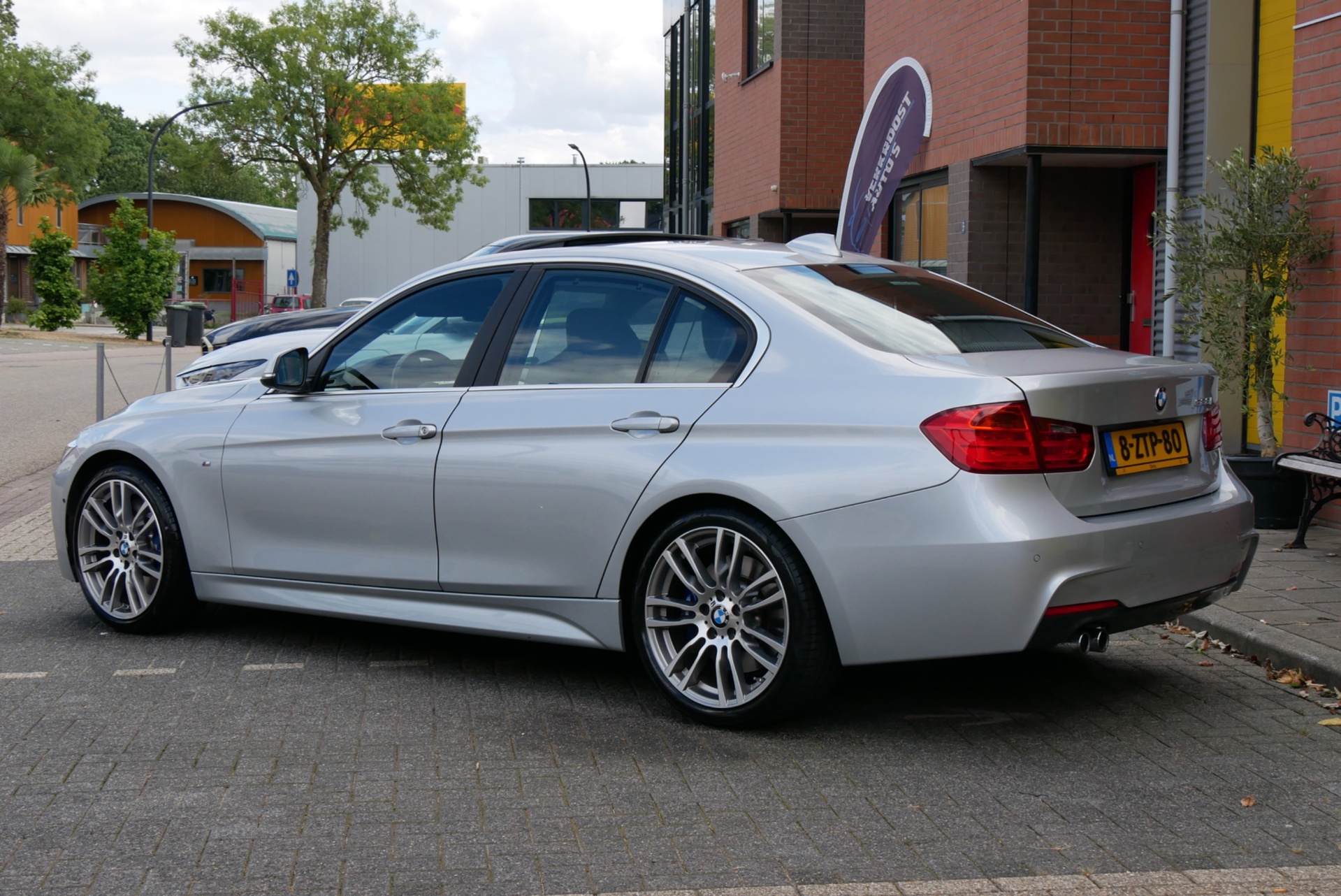 Foto van BMW 328i