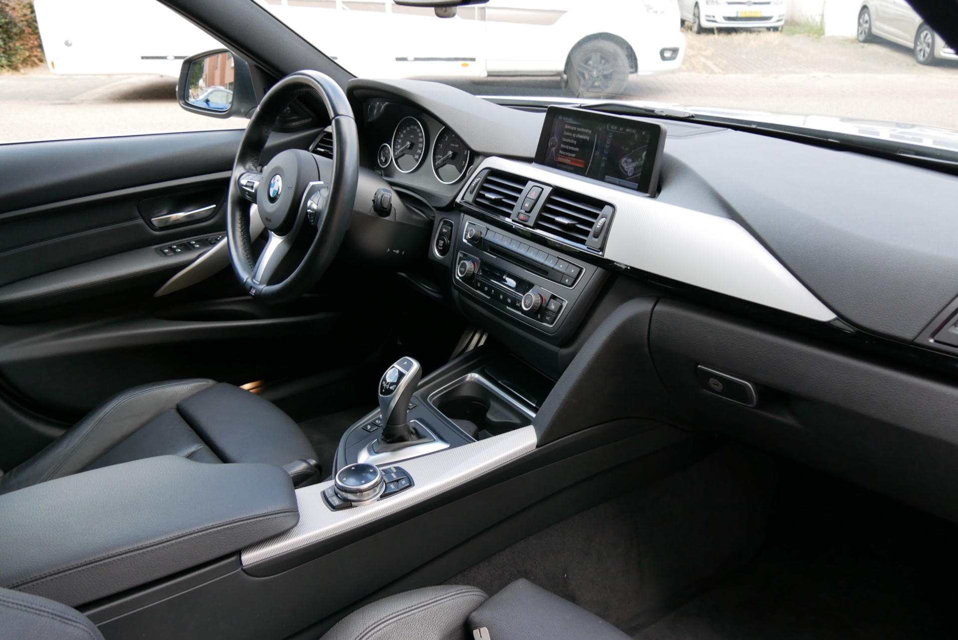 Foto van BMW 328i