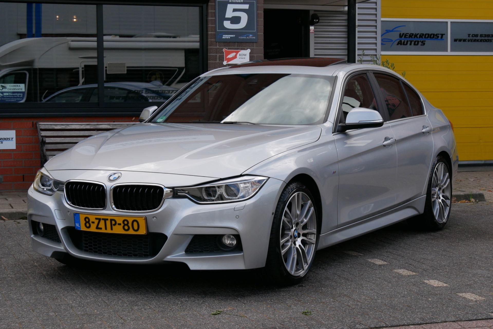 Foto van BMW 328i