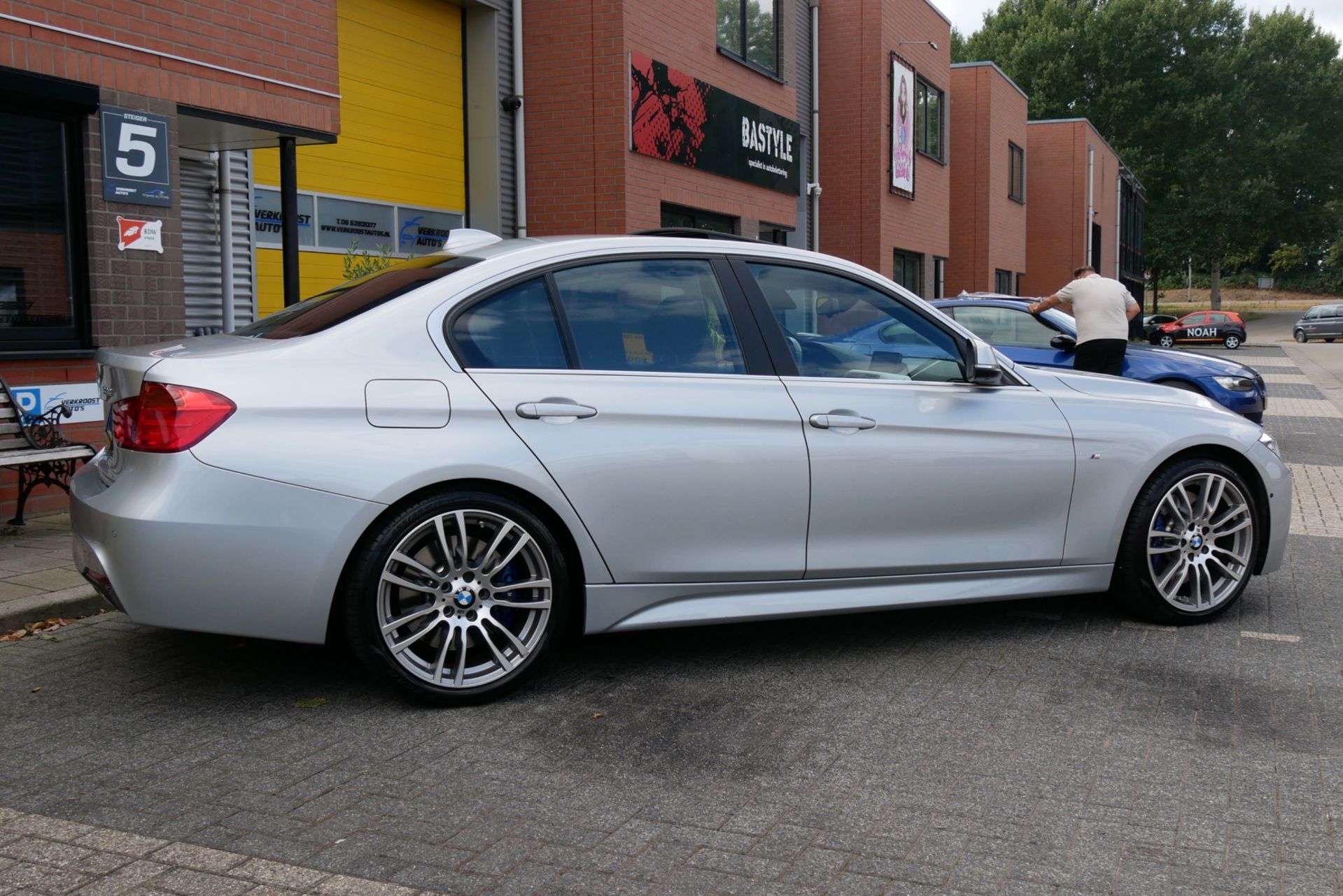 Foto van BMW 328i