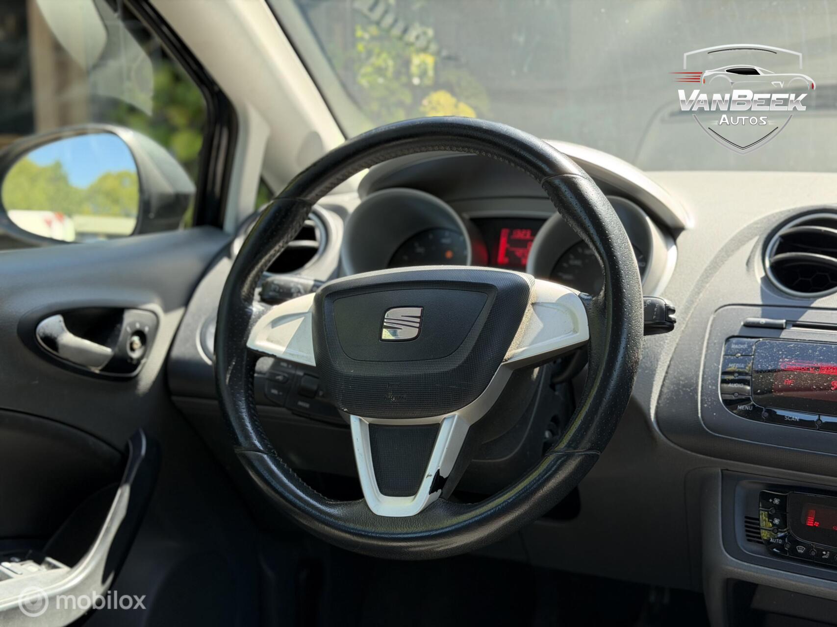 Foto van Seat Ibiza ST