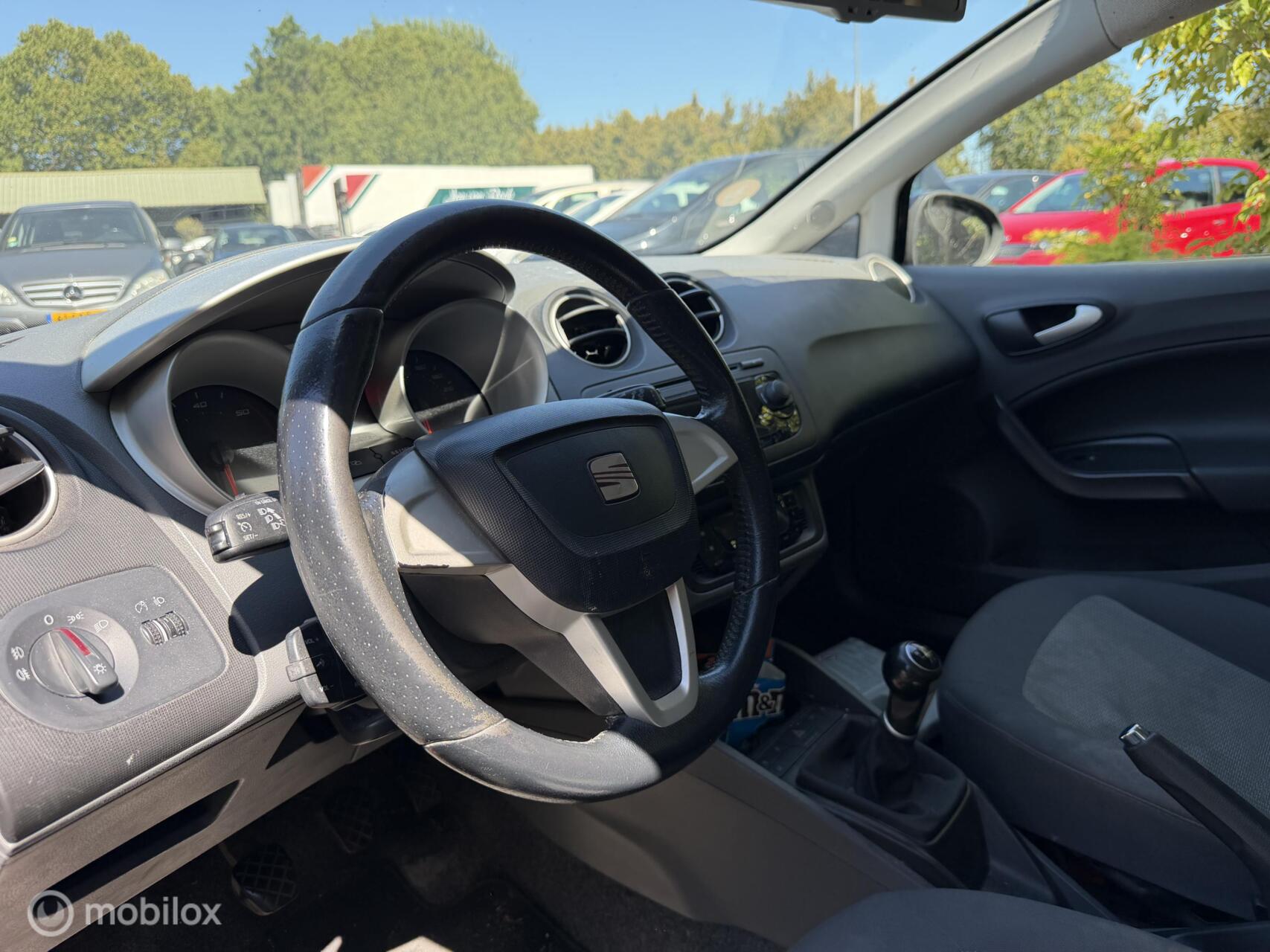 Foto van Seat Ibiza ST