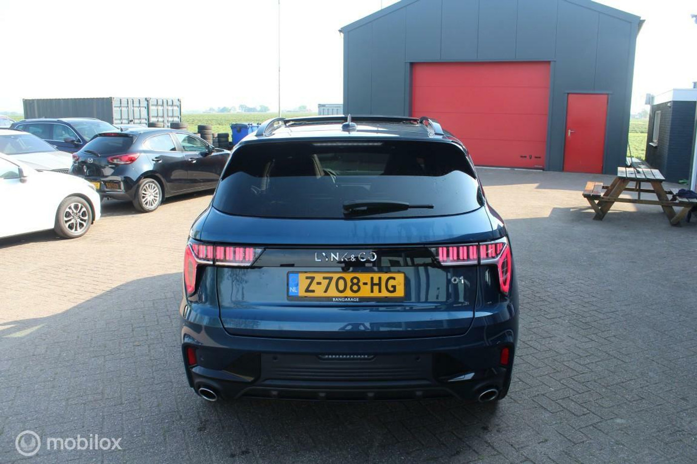 Foto van LYNK & Co 01