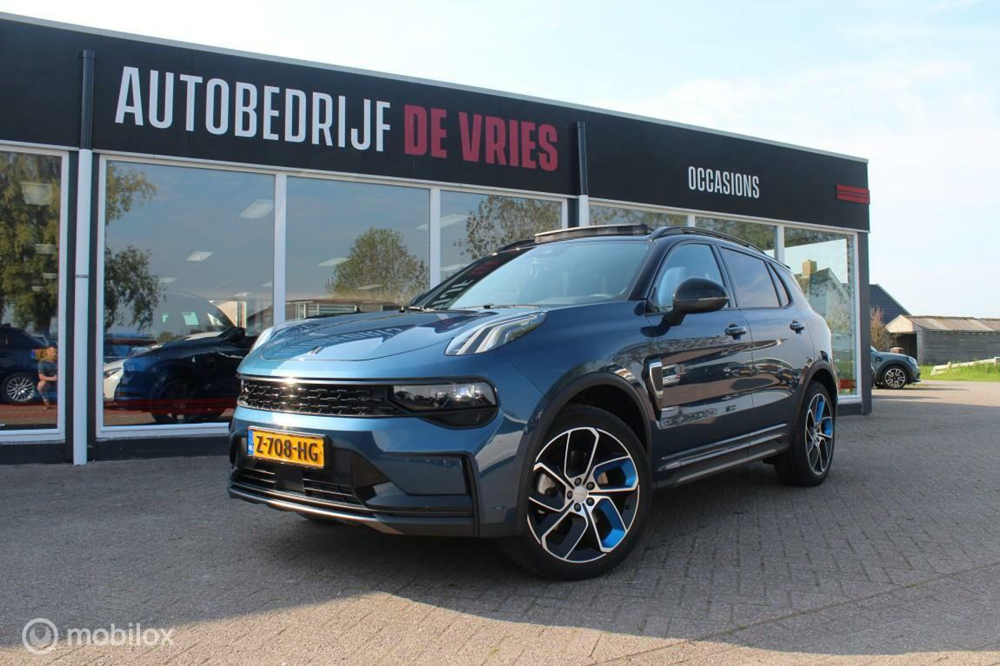 Foto van LYNK & Co 01