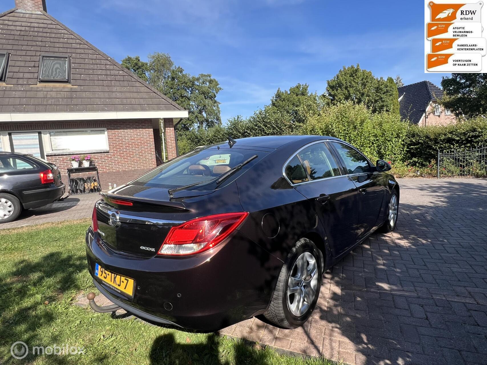 Foto van Opel Insignia Limousine HB
