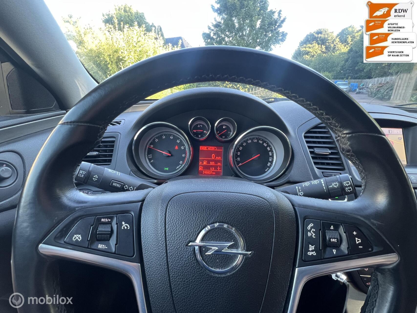 Foto van Opel Insignia Limousine HB