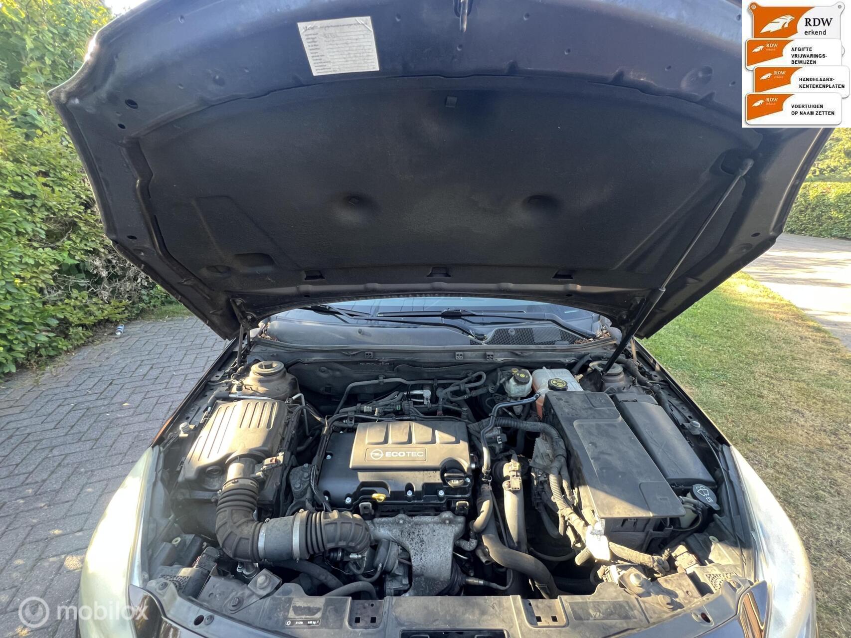 Foto van Opel Insignia Limousine HB