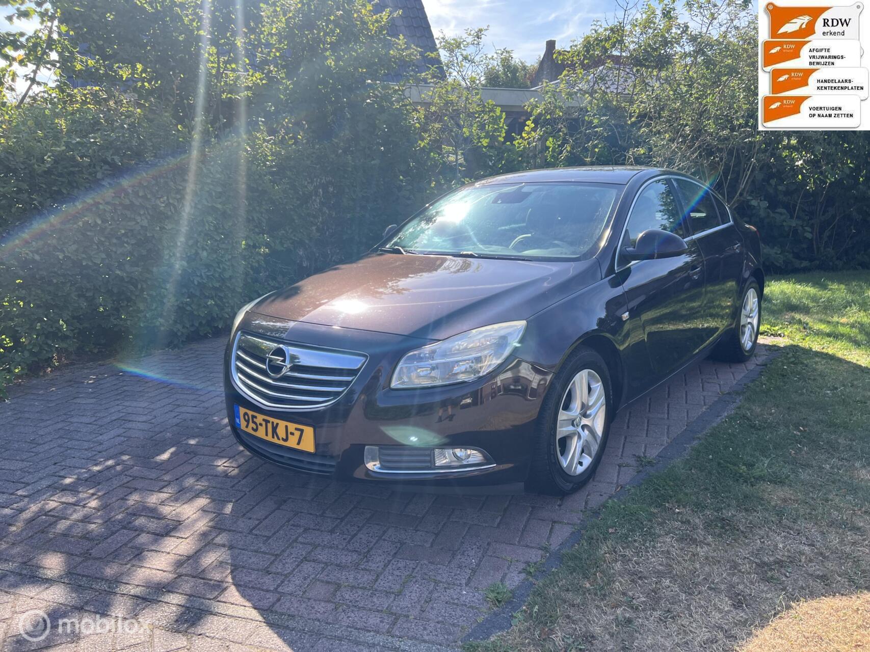 Foto van Opel Insignia Limousine HB
