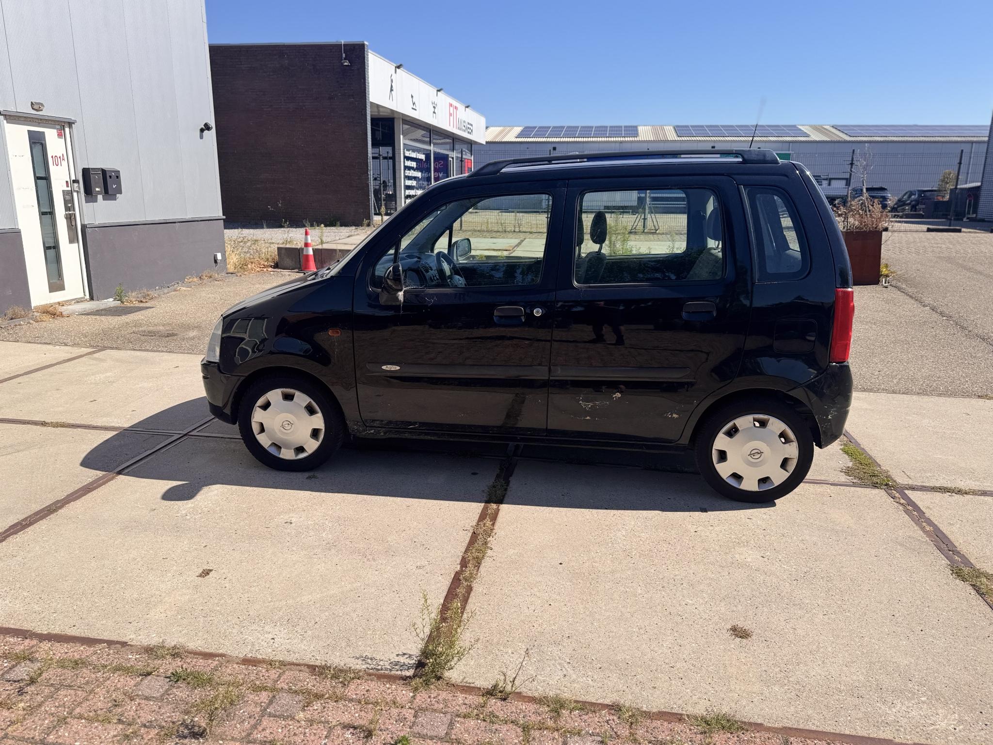 Foto van Opel Agila