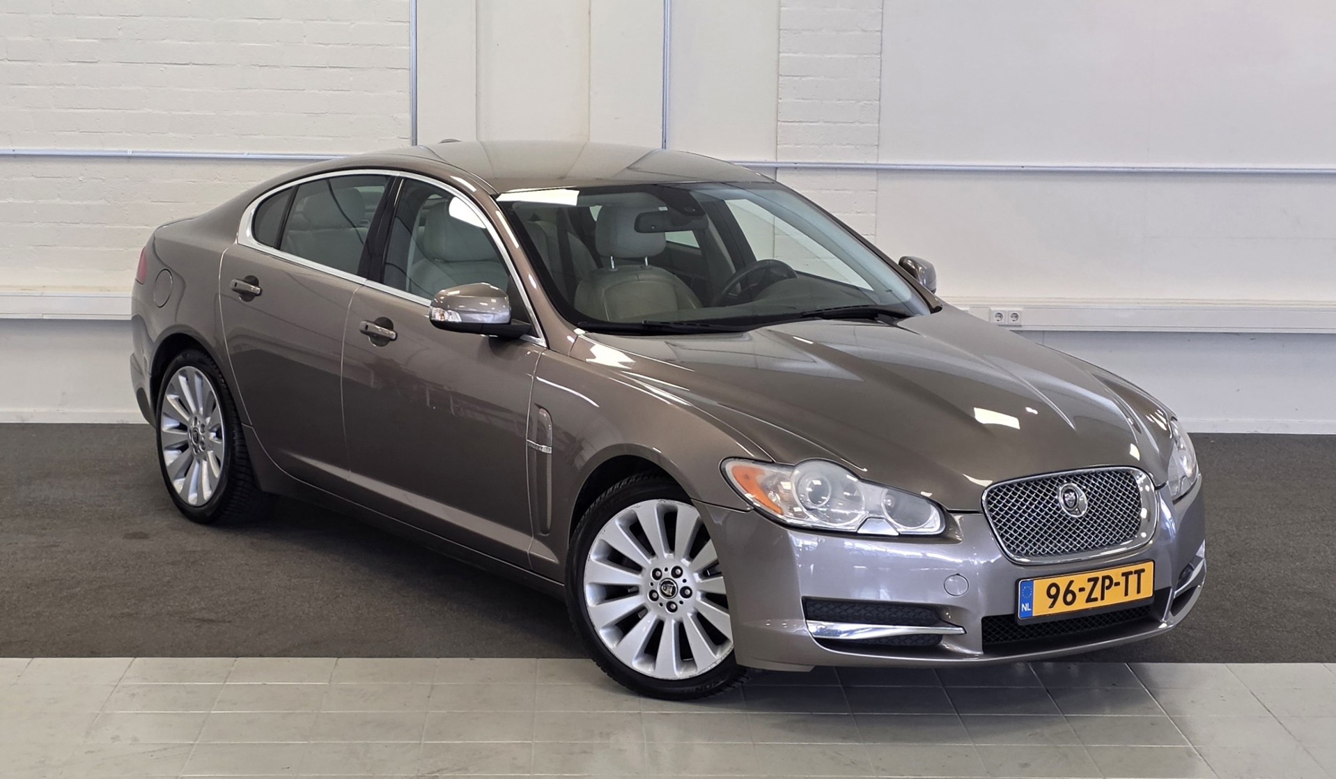 Foto van Jaguar Jaguar XF