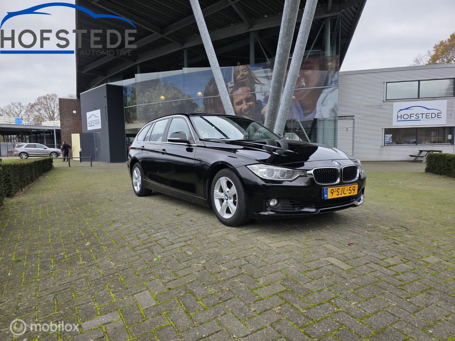 BMW 320ed 320d EfficientDynamics Edition Business 2013 - voorkant