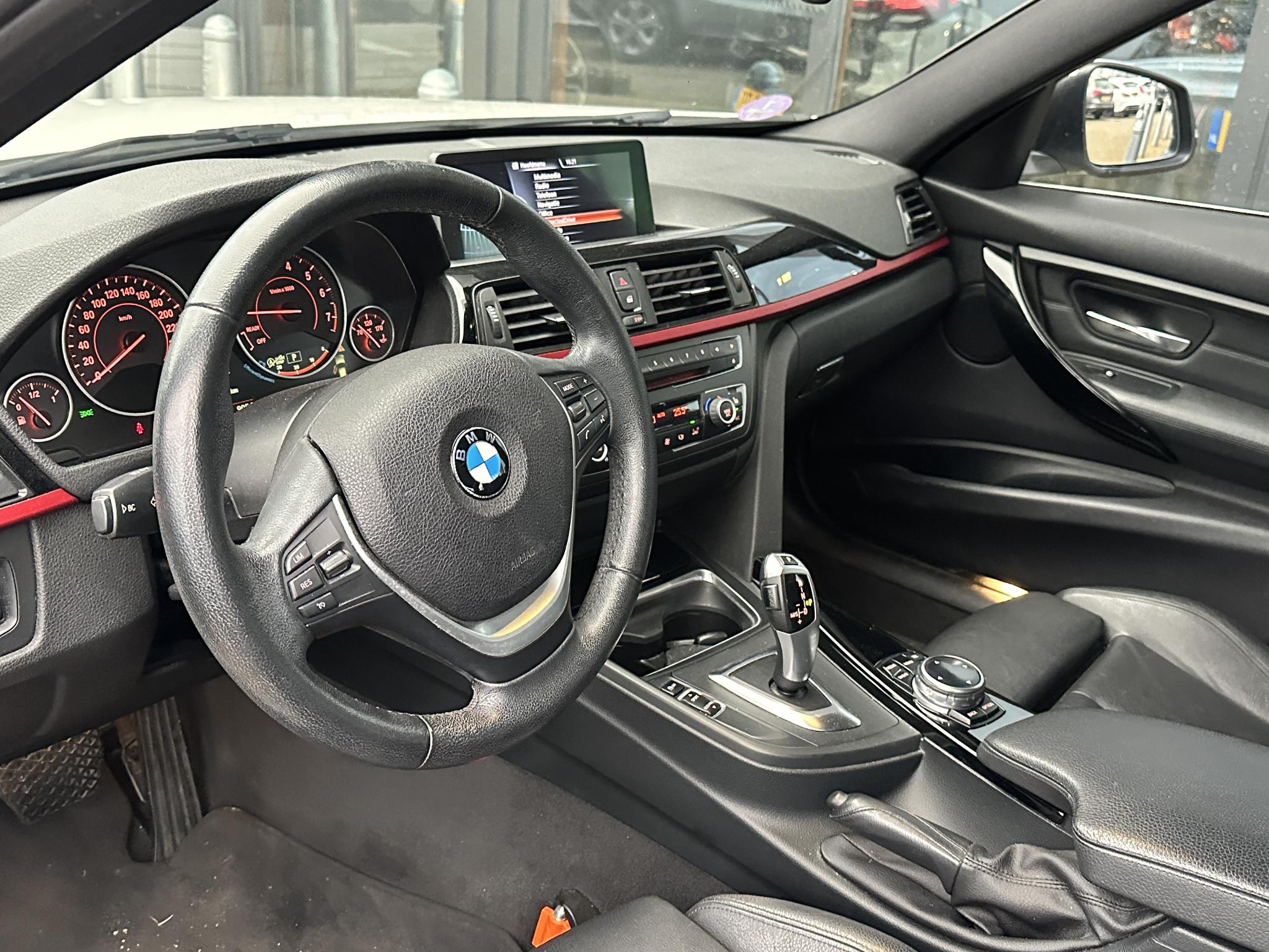 Foto van BMW 316i