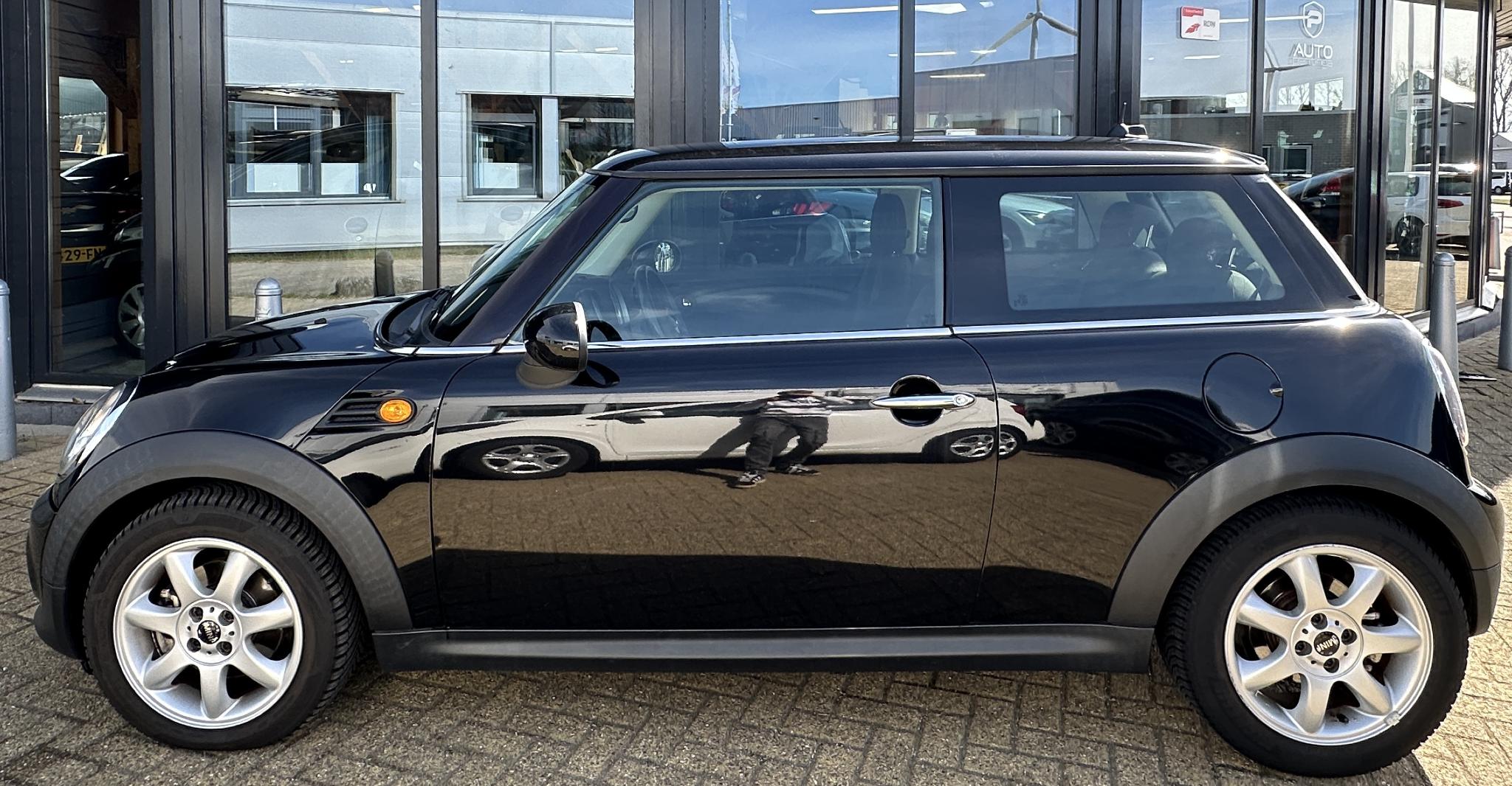 Foto van Mini One