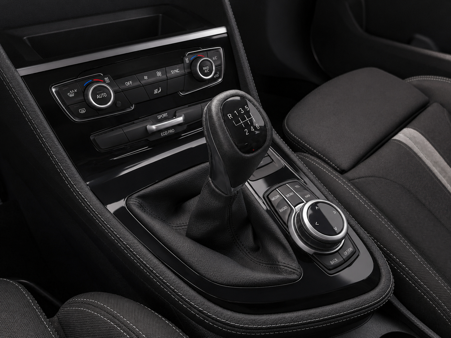 Foto van BMW 216i Active Tourer
