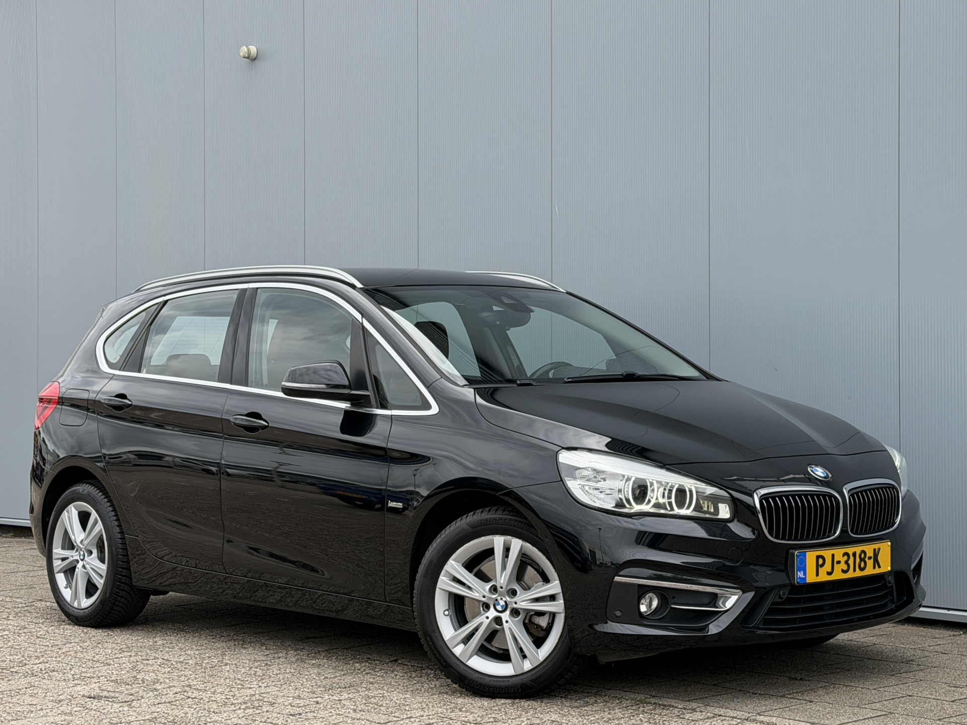 Foto van BMW 220i Active Tourer