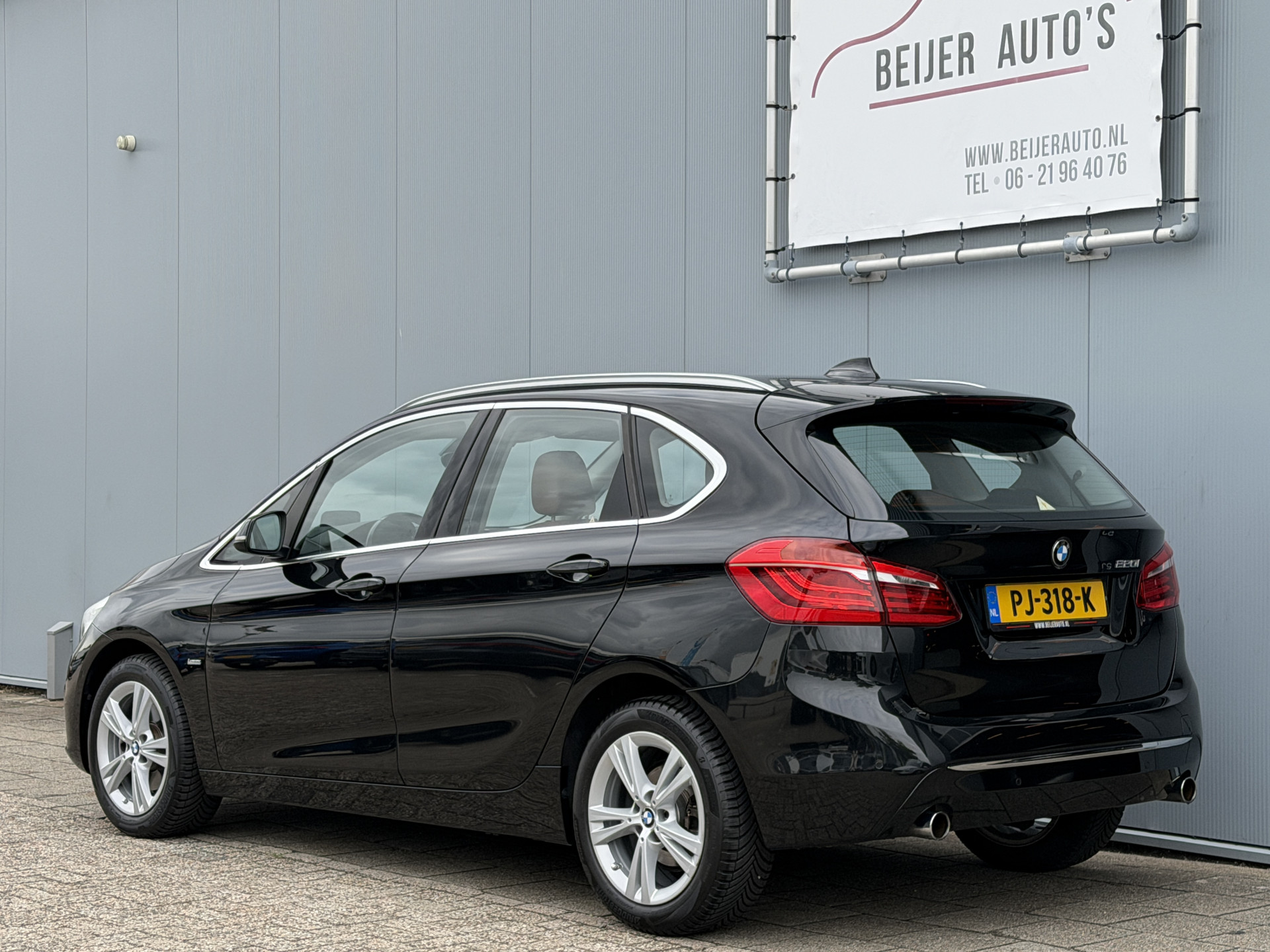 Foto van BMW 220i Active Tourer