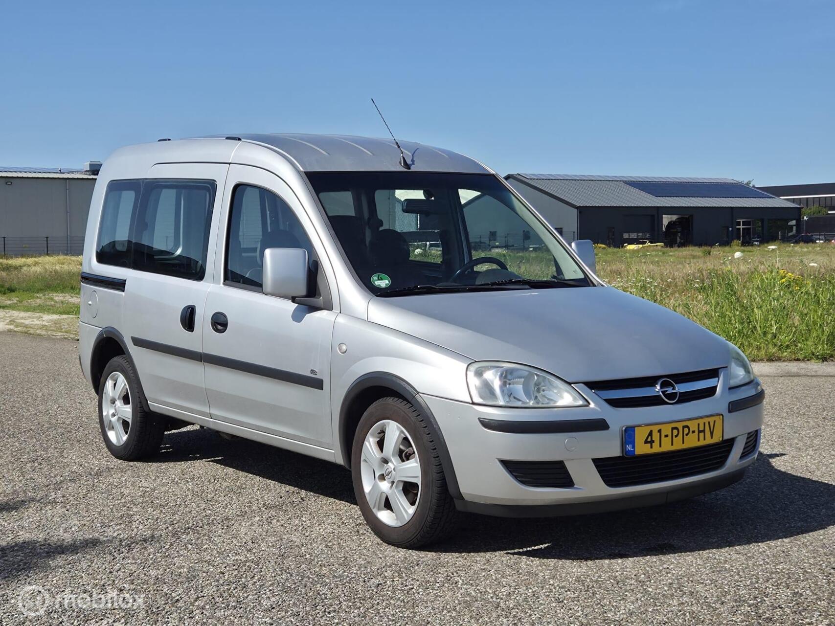 Foto van Opel Combo-c