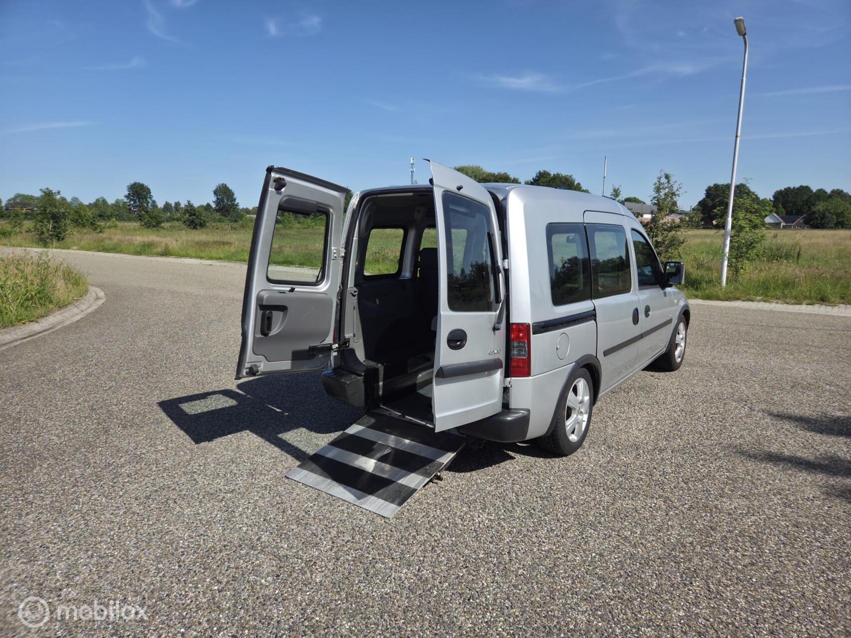 Foto van Opel Combo-c