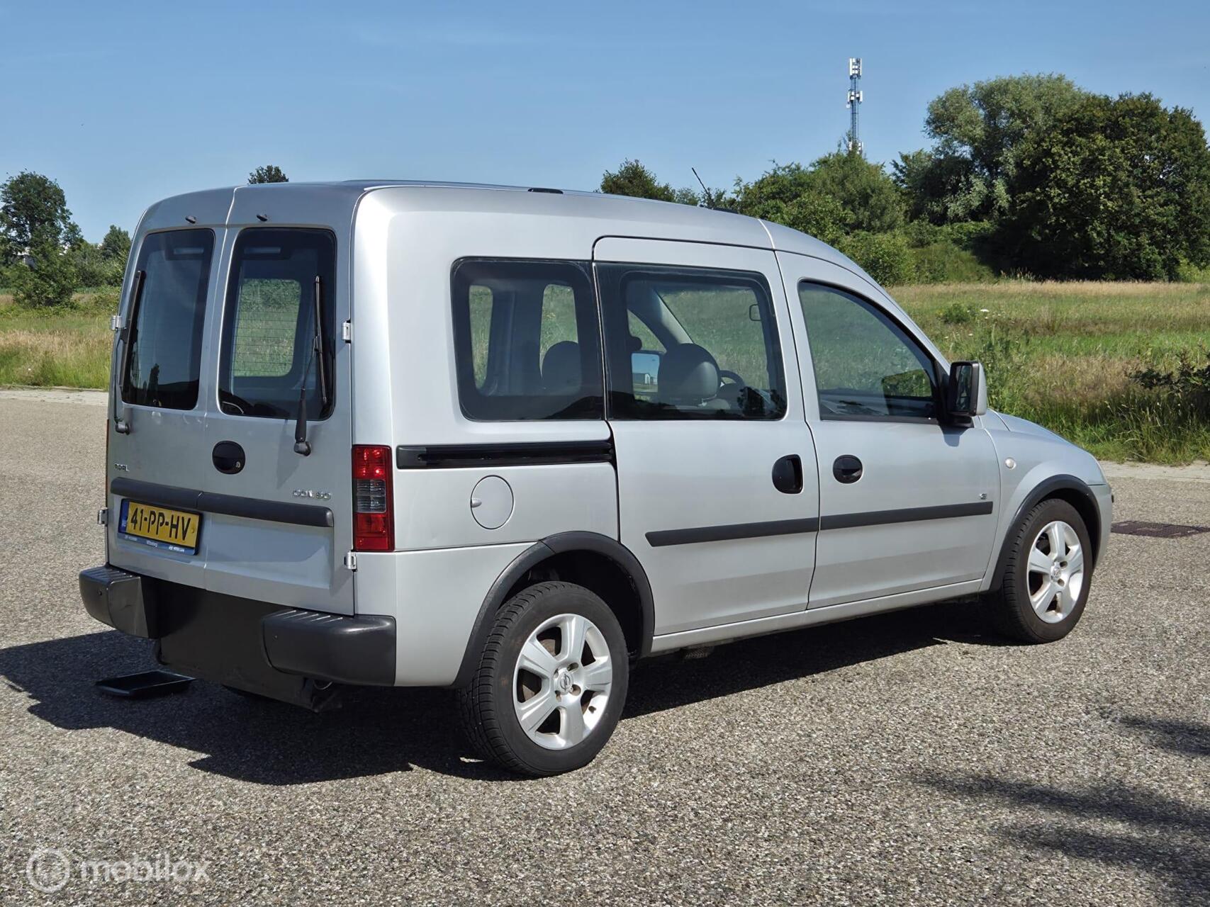 Foto van Opel Combo-c