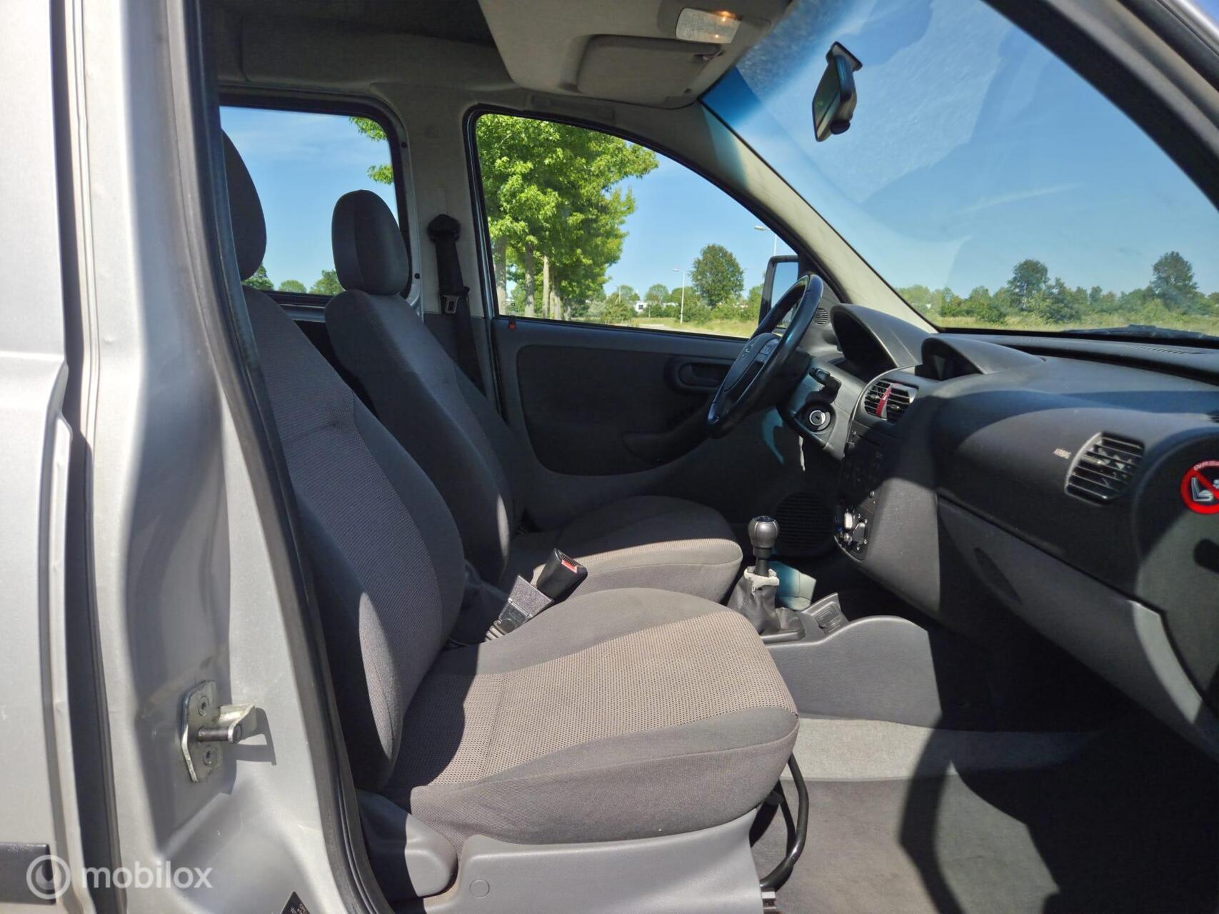 Foto van Opel Combo-c