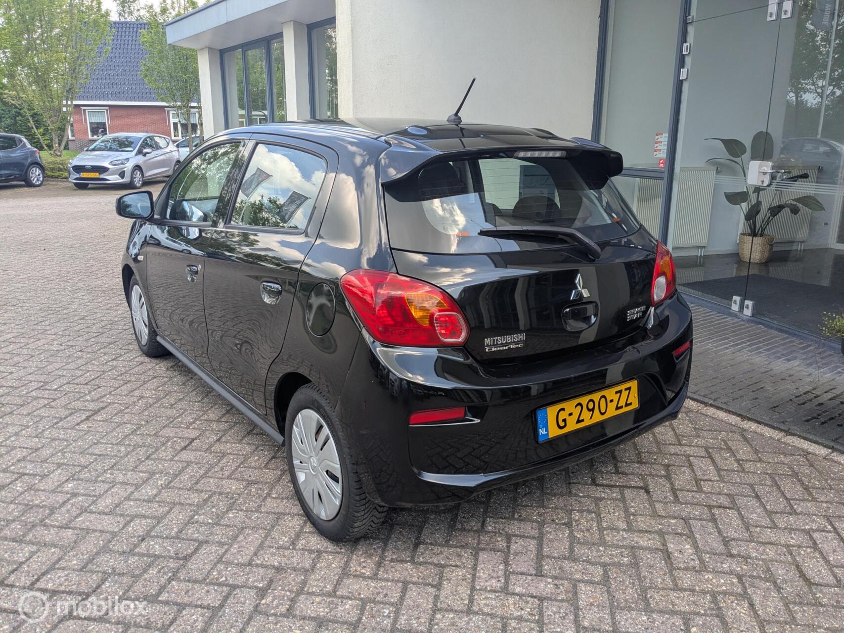 Foto van Mitsubishi Mitsubishi Space Star