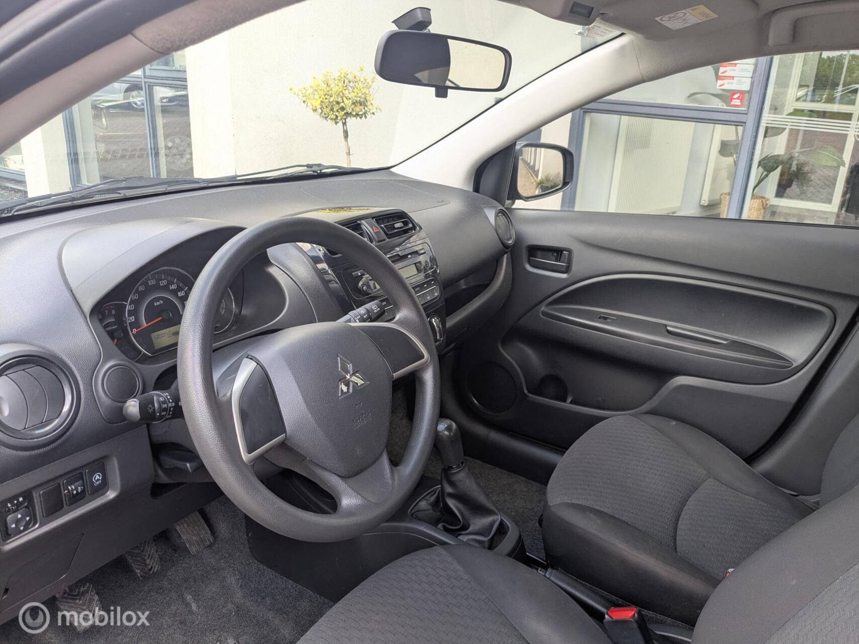 Foto van Mitsubishi Mitsubishi Space Star