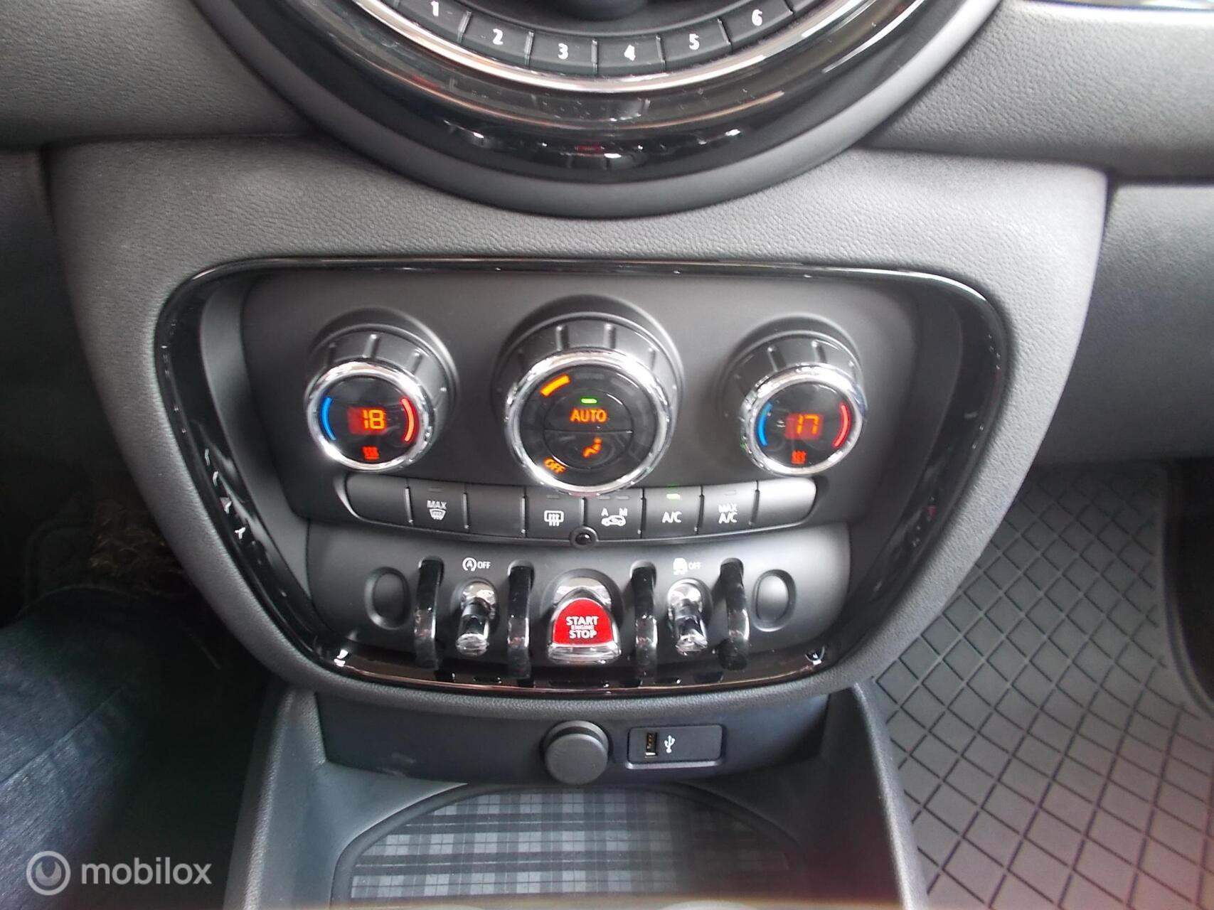 Foto van Mini Clubman Cooper