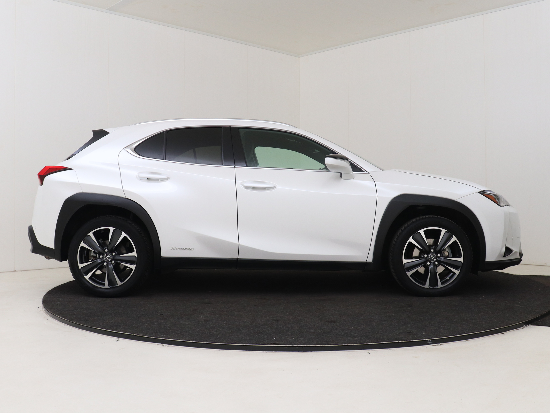 Foto van Lexus Lexus Ux250h