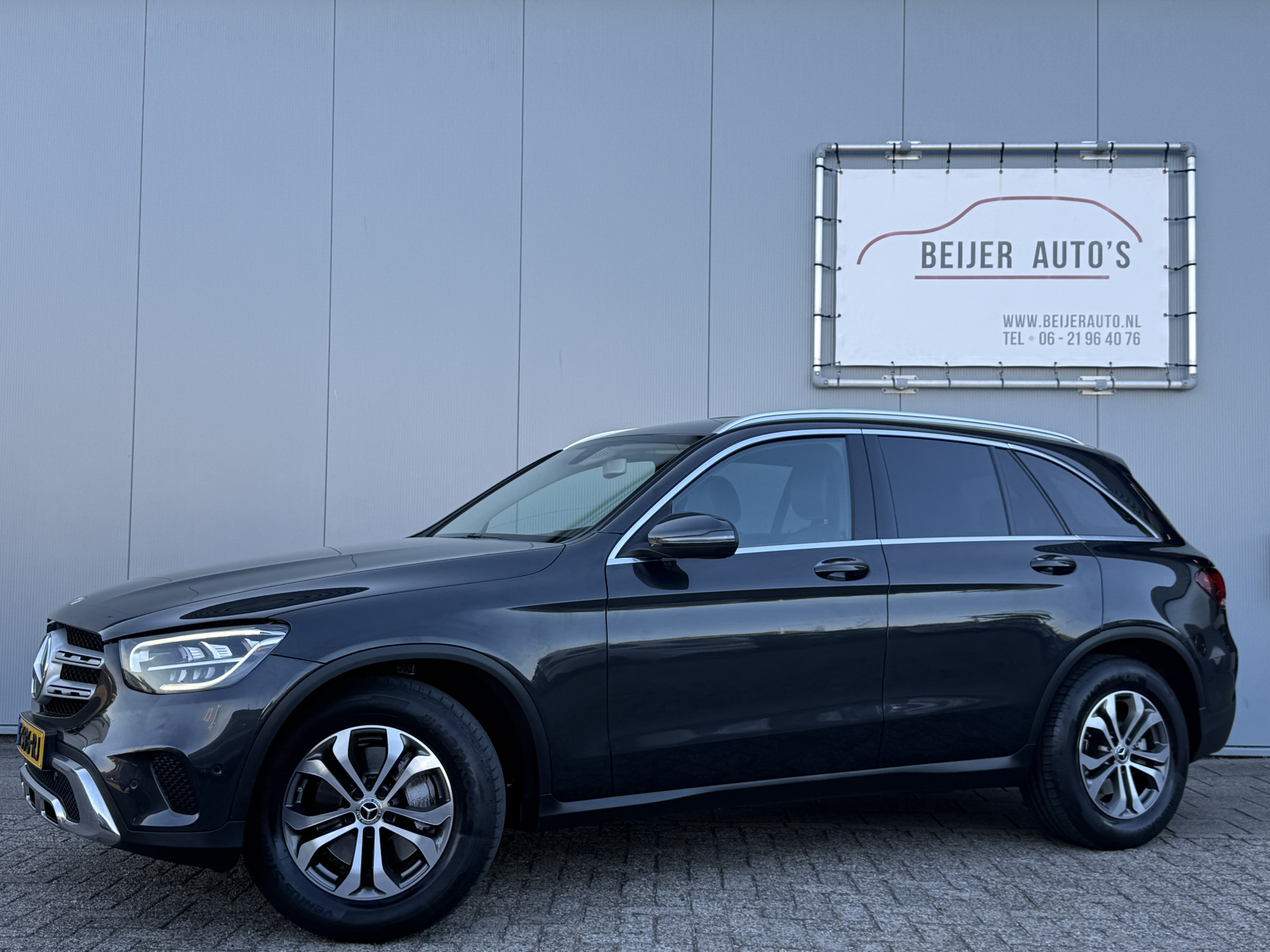 Mercedes-Benz GLC 200 200 Business Solution Limited Automaat 2019 - voorkant