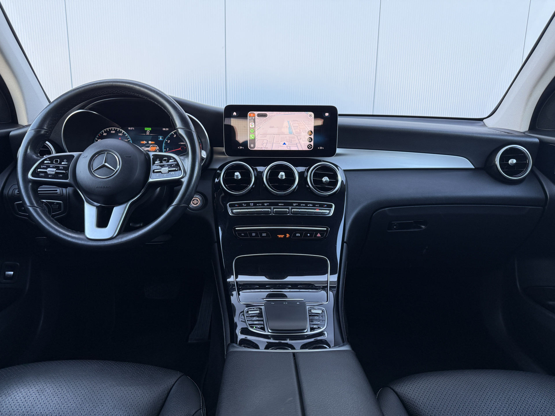 Foto van Mercedes-Benz GLC 200