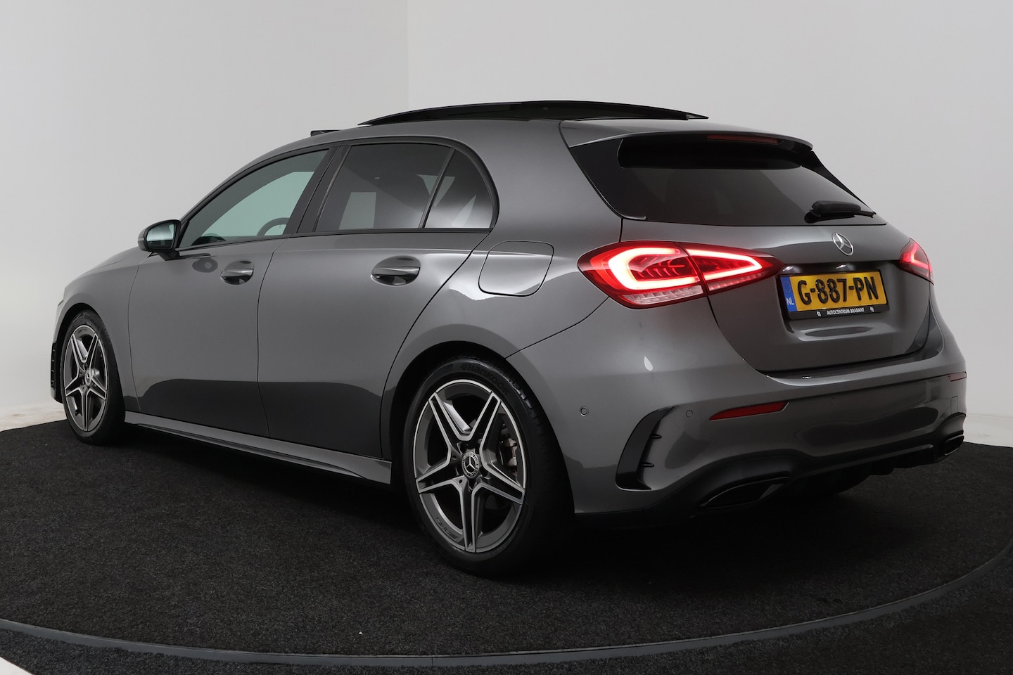 Foto van Mercedes-Benz A 180